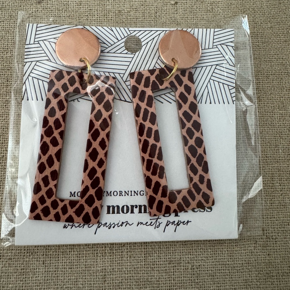 Brown Geometric Earrings